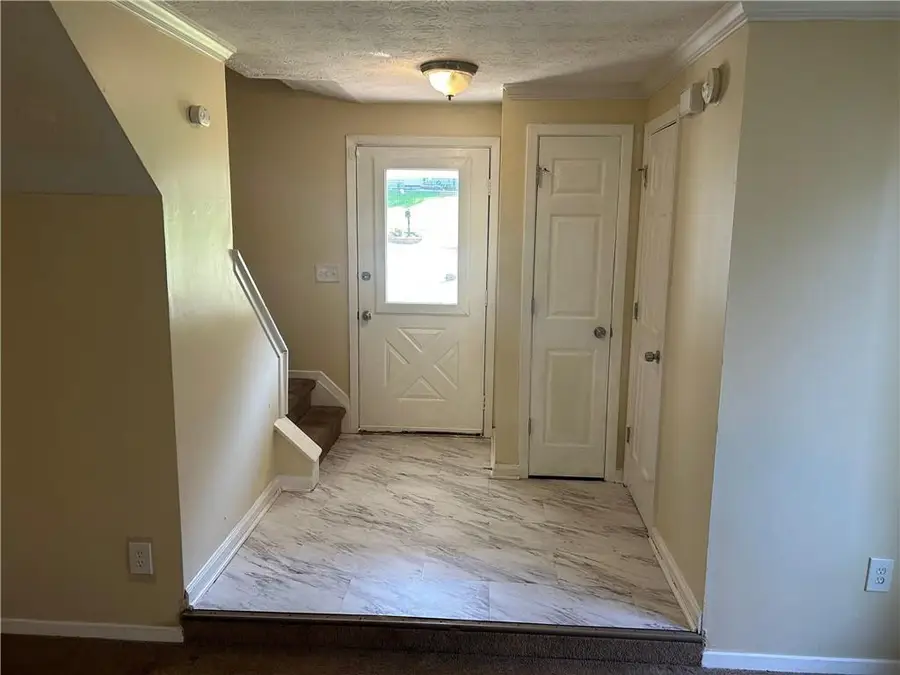 5040 Brittany Drive, Stone Mountain, GA 30083 - Image #3