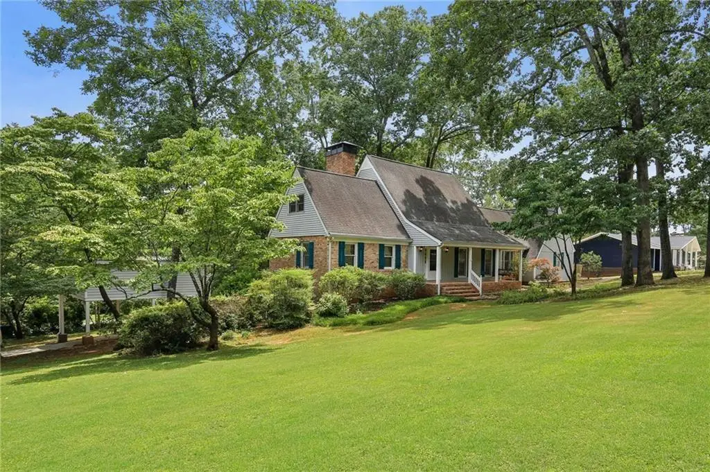 5622 Williamsburg Drive, Norcross, GA 30093 - Image #1