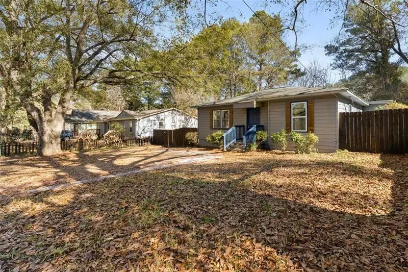501 Aberdeen Drive Nw, Atlanta, GA 30318 - Image #2