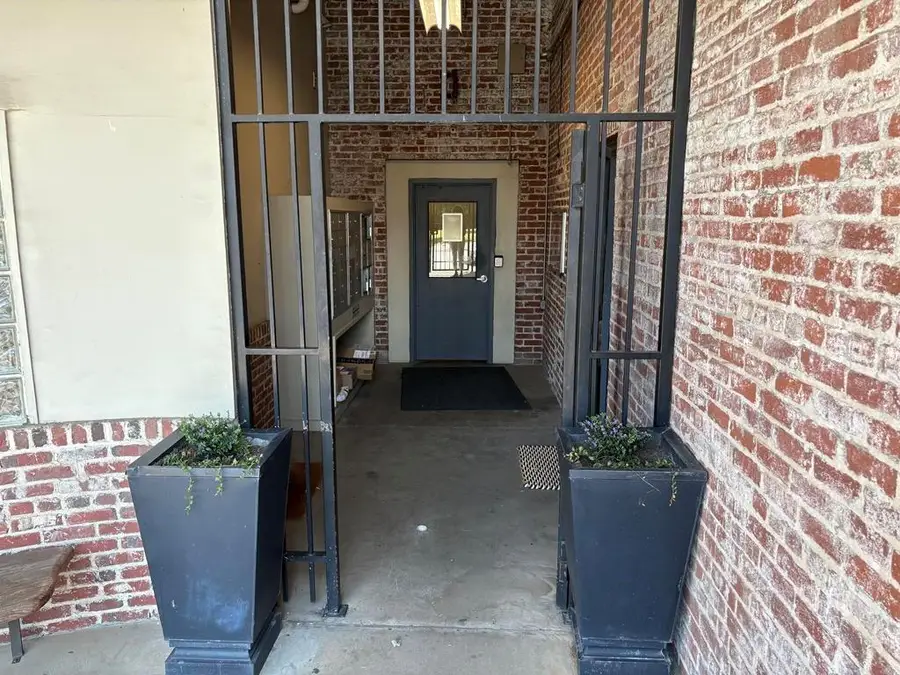 320 Martin Luther King Jr Drive Se #18A, Atlanta, GA 30312 - Image #2