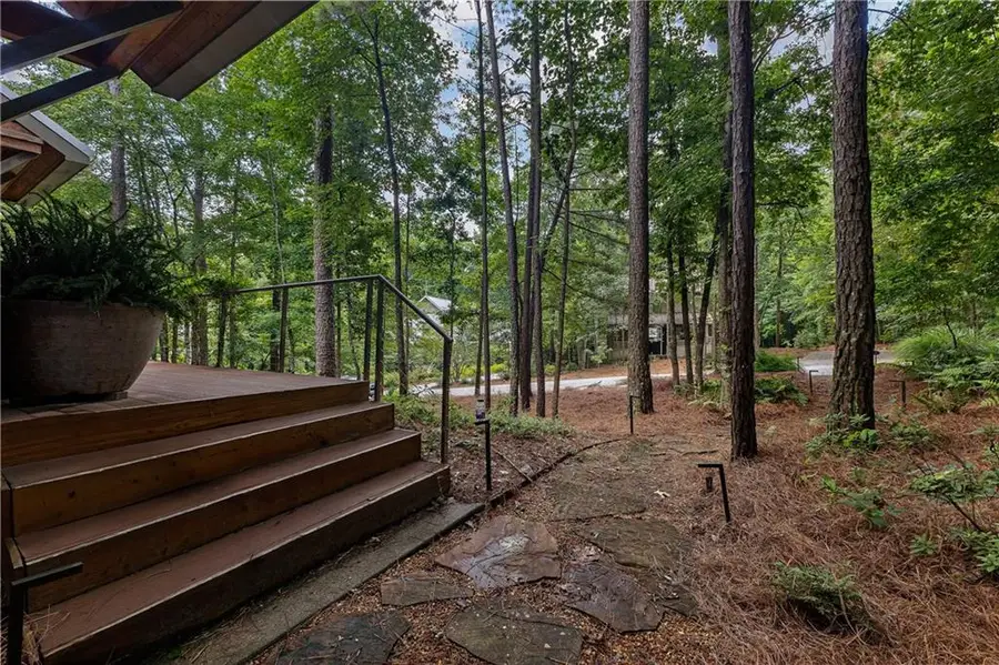 9016 Selborne Lane, Chattahoochee Hills, GA 30268 - Image #3