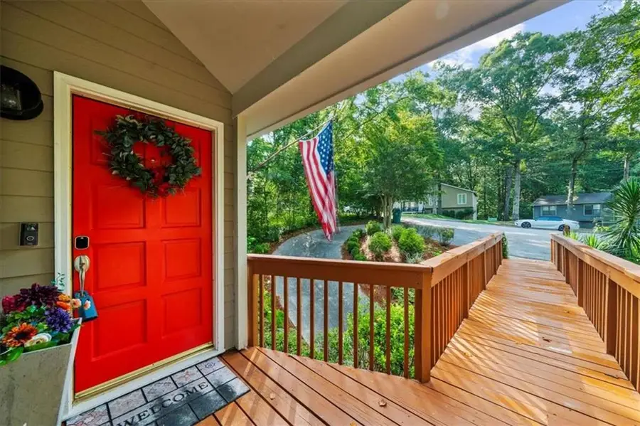 634 Green Valley Drive, Smyrna, GA 30082 - Image #3