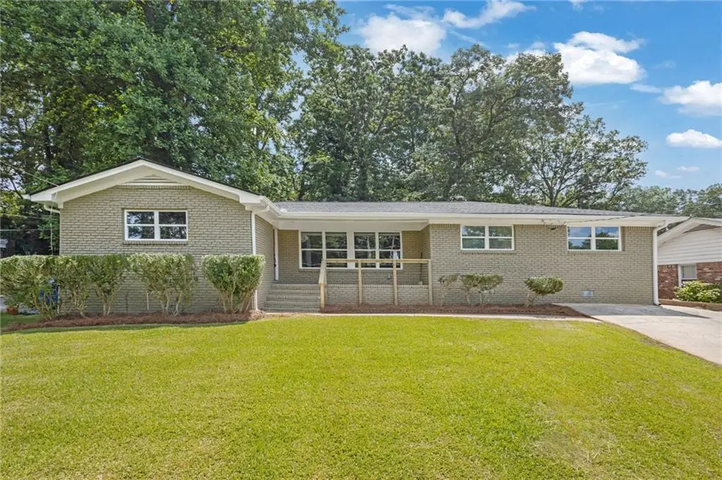 636 Brennan Lane Sw, Atlanta, GA 30310 - Image #1