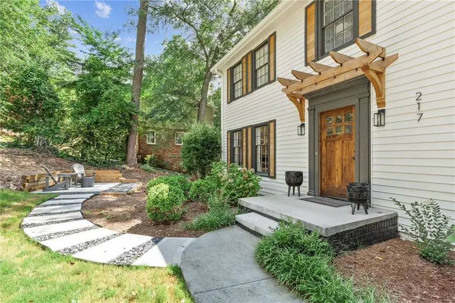 217 Skyland Drive, Roswell, GA 30075 - Image #2