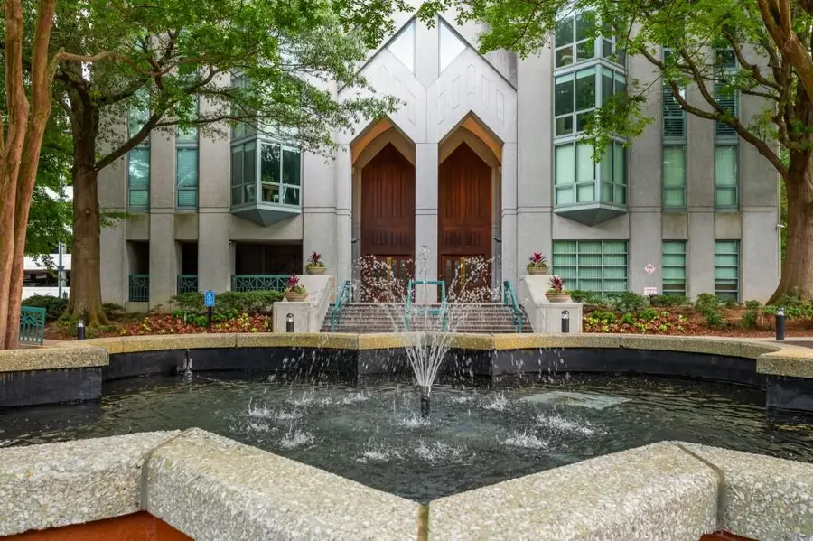 2870 Pharr Court Nw #309, Atlanta, GA 30305 - Image #2