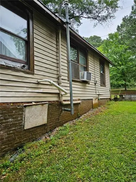 1974 Lois Nw, Atlanta, GA 30318 - #2