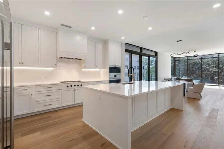 2520 Peachtree Road Nw #403, Atlanta, GA 30305 - Image #2