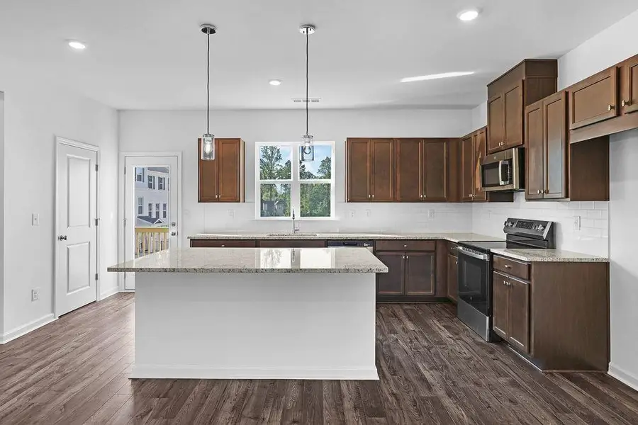 221 Lytham Drive Se, Mableton, GA 30126 - Image #3