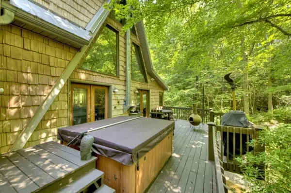 7843 W Hwy 382, Ellijay, GA 30540