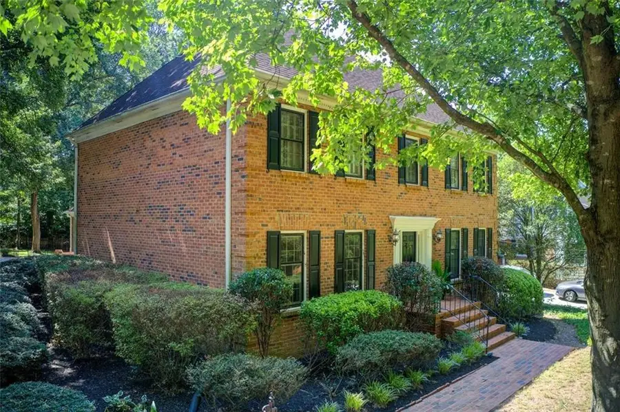 854 Newcastle Drive Sw, Lilburn, GA 30047 - #2