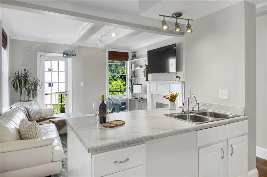 2840 Peachtree Road Nw #406, Atlanta, GA 30305 - Image #2