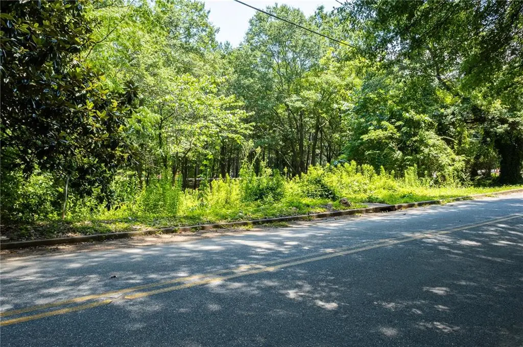 1095 Northwest Drive, Atlanta, GA 30318 - Image #1