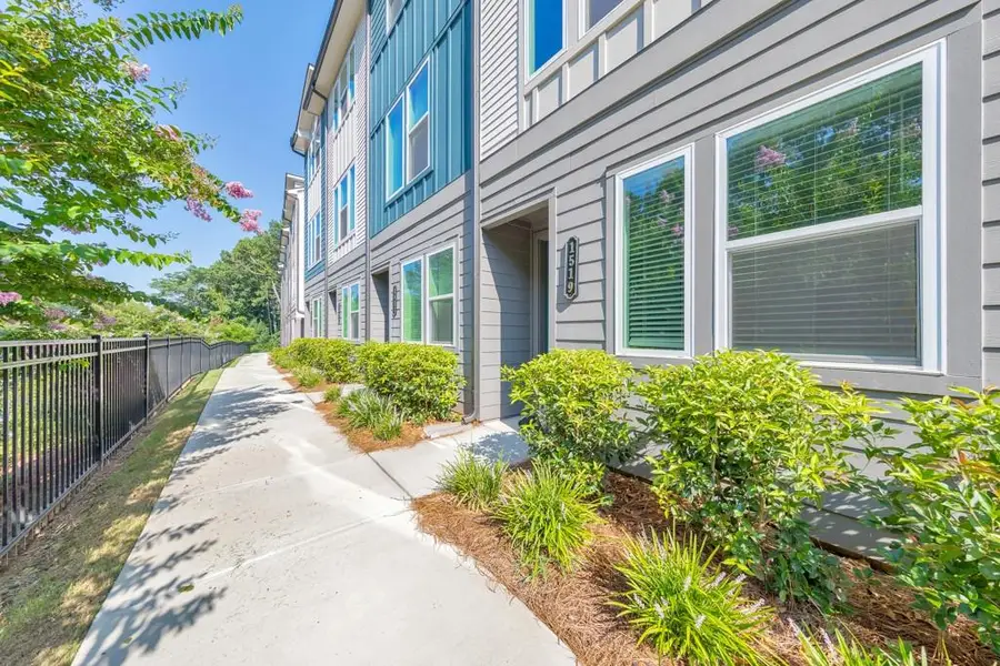 1519 Layton Lane Nw, Atlanta, GA 30318 - Image #2