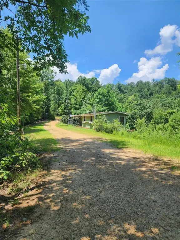 568 Yonah Lake Road, Toccoa, GA 30577 - Image #2