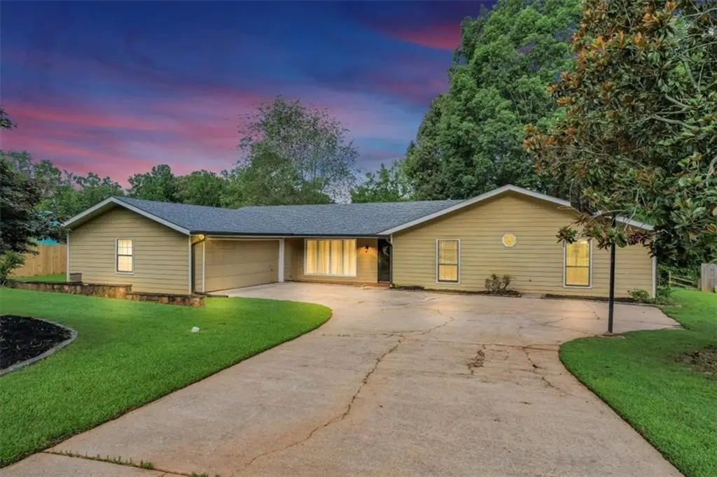 5357 Golfcrest Circle, Stone Mountain, GA 30088 - Image #1