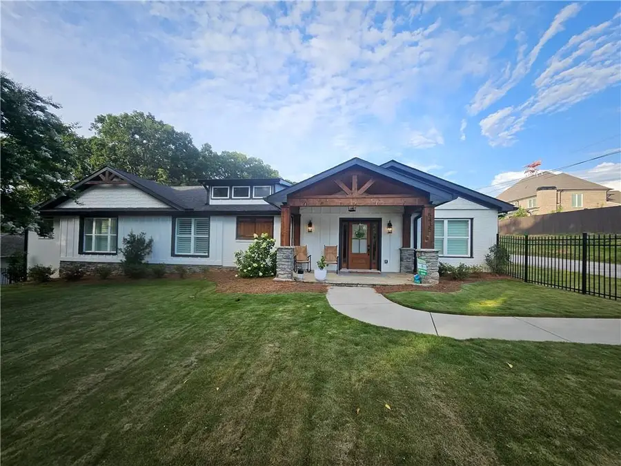 5435 Shadburn Ferry Road, Buford, GA 30518 - Image #2