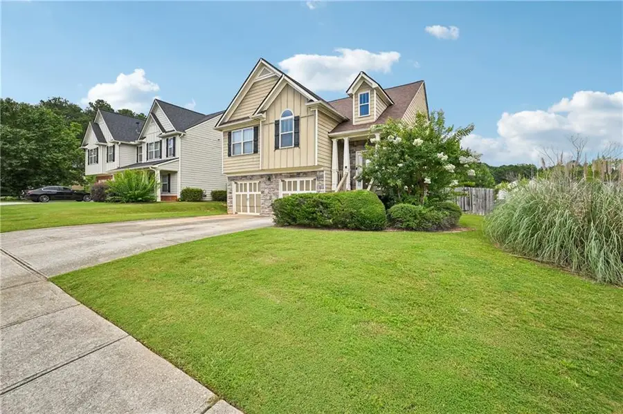 1066 Mcduffie Circle, Douglasville, GA 30134 - Image #3