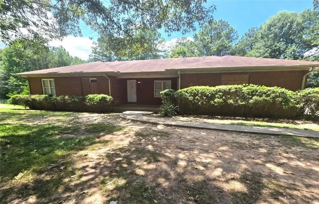 6385 Lower Dixie Lake Road, Union City, GA 30291 - Image #1