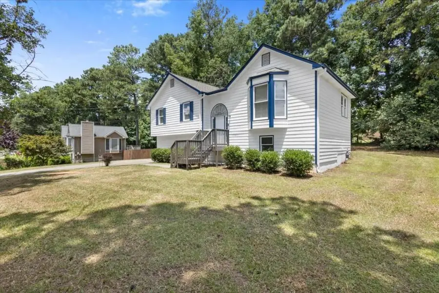 624 Silverthorne Circle, Douglasville, GA 30134 - Image #2