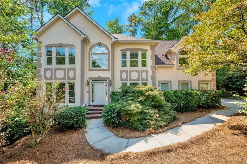 3333 Trails End Road Ne, Roswell, GA 30075 - Image #1