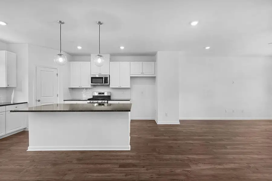 1693 Lansmere Street Sw, Marietta, GA 30008 - Image #2