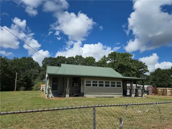 3880 Hiram Lithia Springs Road, Powder Springs, GA 30127