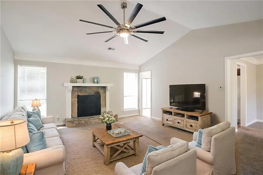 5404 Biffle Downs Road, Stone Mountain, GA 30088 - Image #3