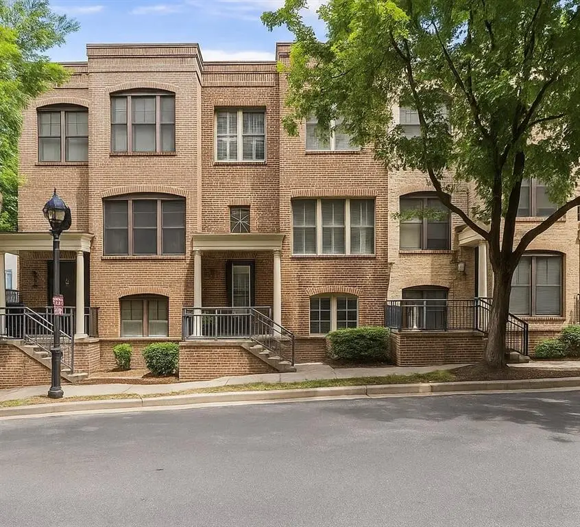 710 Cosmopolitan Drive Ne #710, Atlanta, GA 30324 - Image #1