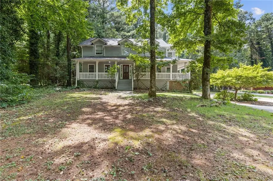 742 Mountain View Drive, Stone Mountain, GA 30083 - Image #3