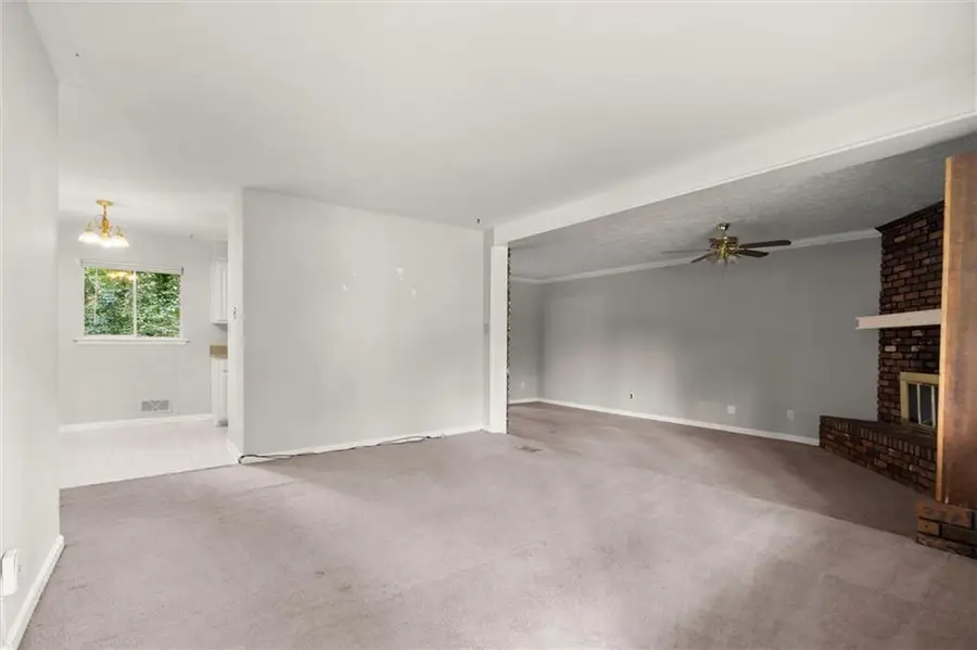 422 Afton Drive, Roswell, GA 30075 - Image #3