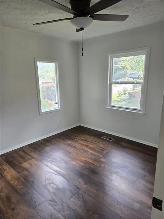 1927 Rogers Avenue Sw, Atlanta, GA 30310 - Image #3