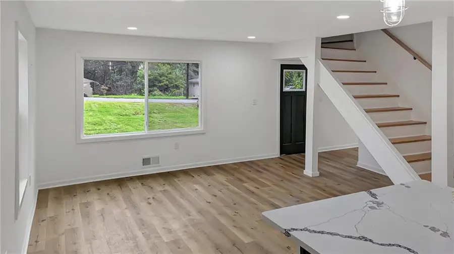 2608 Rockcliff Road Se, Atlanta, GA 30316 - Image #2