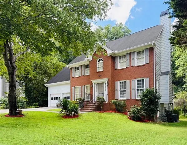 300 Farm Track, Roswell, GA 30075