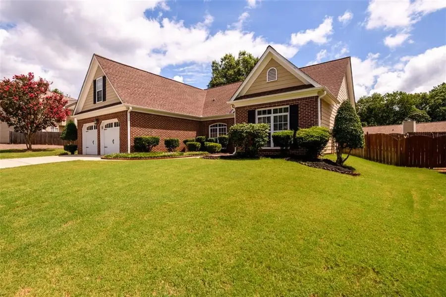 900 Downyshire Drive, Lawrenceville, GA 30044 - Image #2