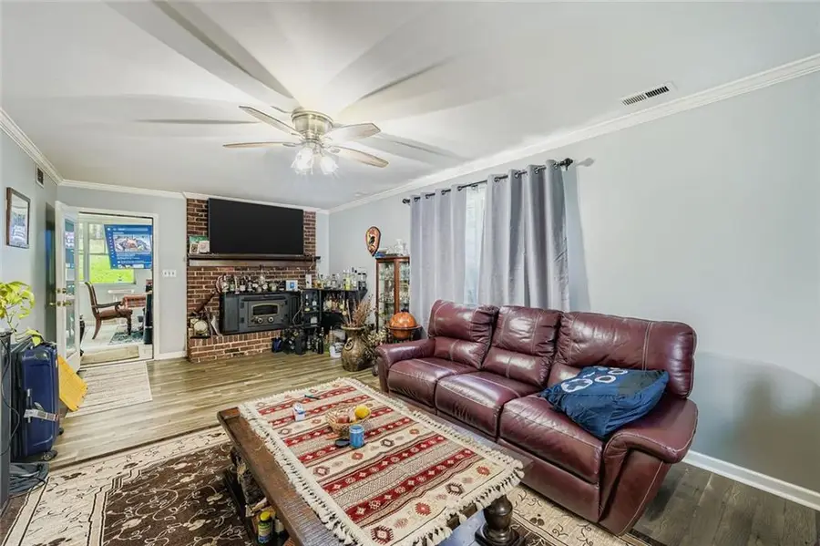 753 Brookwood Terrace Sw, Lilburn, GA 30047 - Image #2