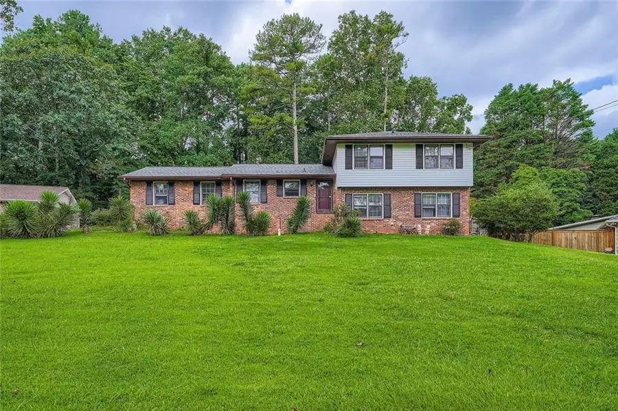 753 Brookwood Terrace Sw, Lilburn, GA 30047 - Image #3