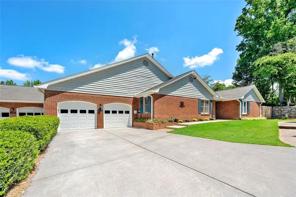 6307 Deerings Hollow, Peachtree Corners, GA 30092 - Image #1