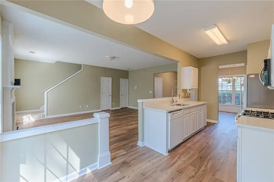 7010 Richland Court, Roswell, GA 30076 - Image #3