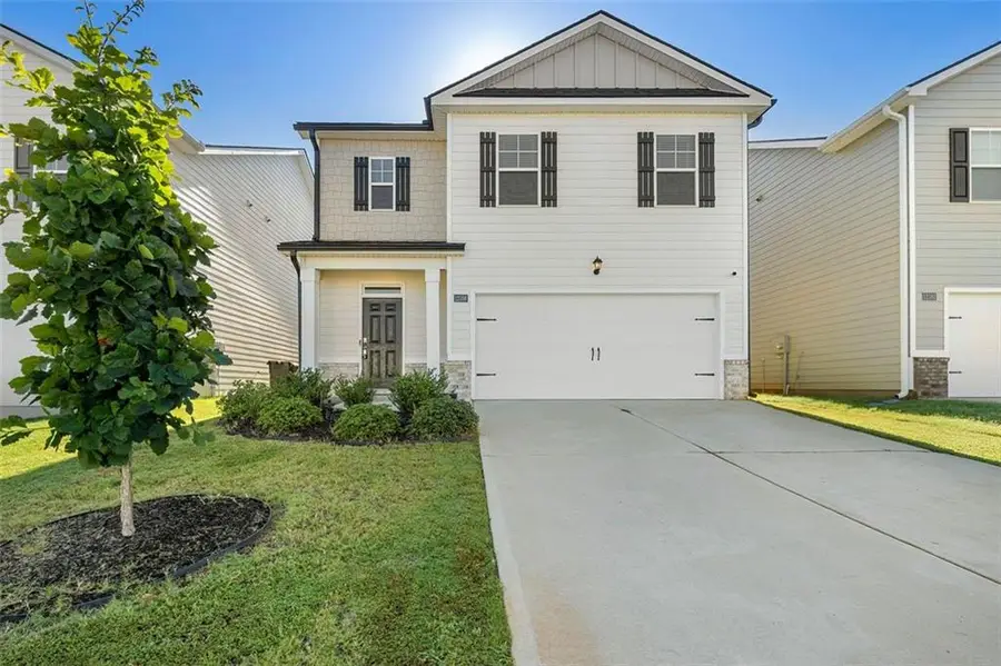 12188 Conrad Circle, Hampton, GA 30228 - Image #2