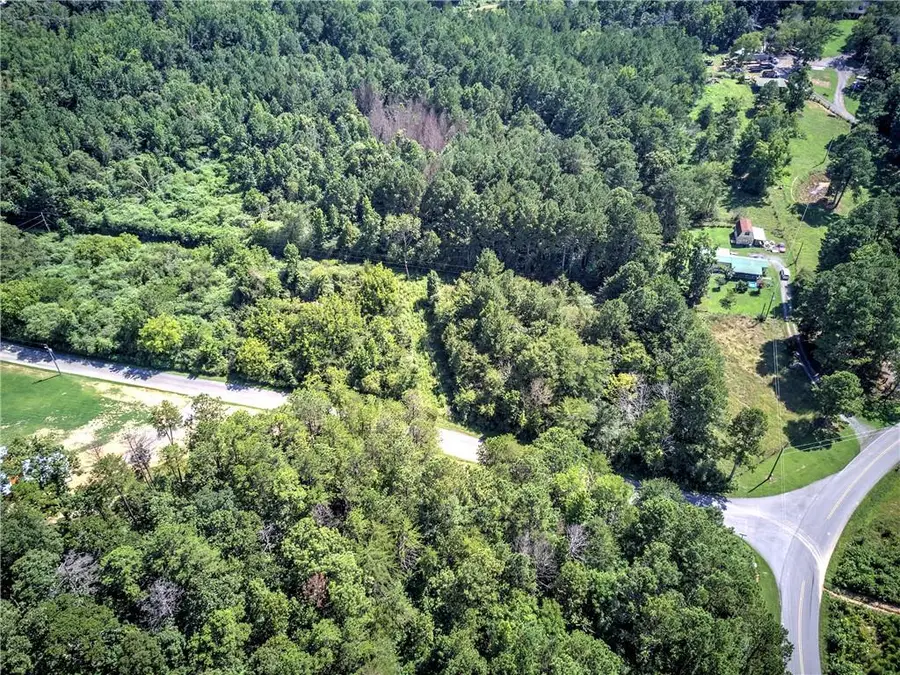 000 Crowe Springs Spur Nw, Adairsville, GA 30103 - Image #2