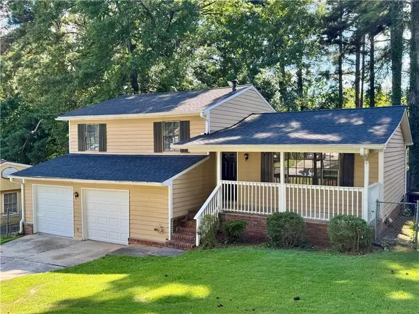 6061 Tina Lane, Rex, GA 30273