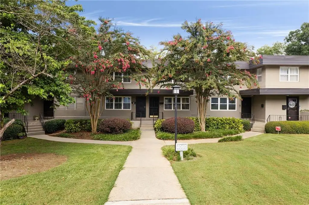 4060 Haverhill Drive #D, Atlanta, GA 30342 - Image #1