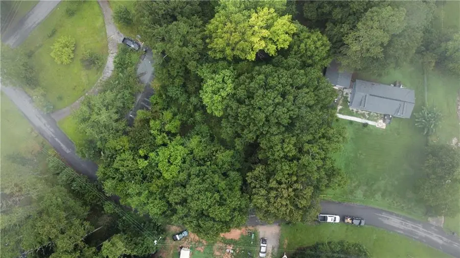 111 Dripping Rock Trail Se, Acworth, GA 30101 - Image #2