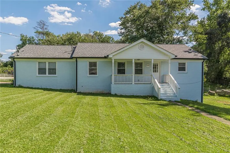 7242 Westwood Lane, Douglasville, GA 30134 - Image #2