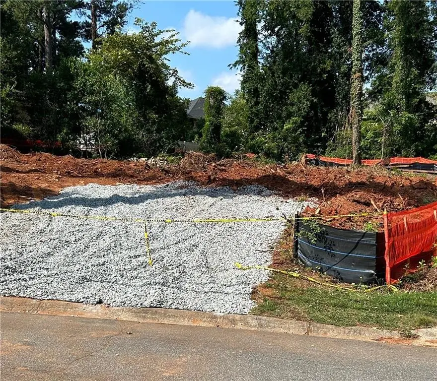 934 Fireside Way, Stone Mountain, GA 30083 - Image #3