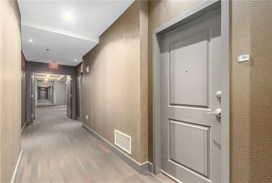 950 W Peachtree Street Nw #802, Atlanta, GA 30309 - Image #3