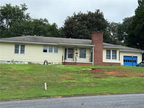 7 Hillcrest Avenue, Rome, GA 30161