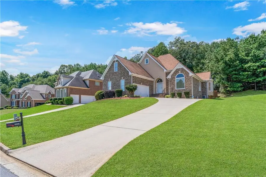 3327 Surveyor Court, Douglasville, GA 30135 - Image #2