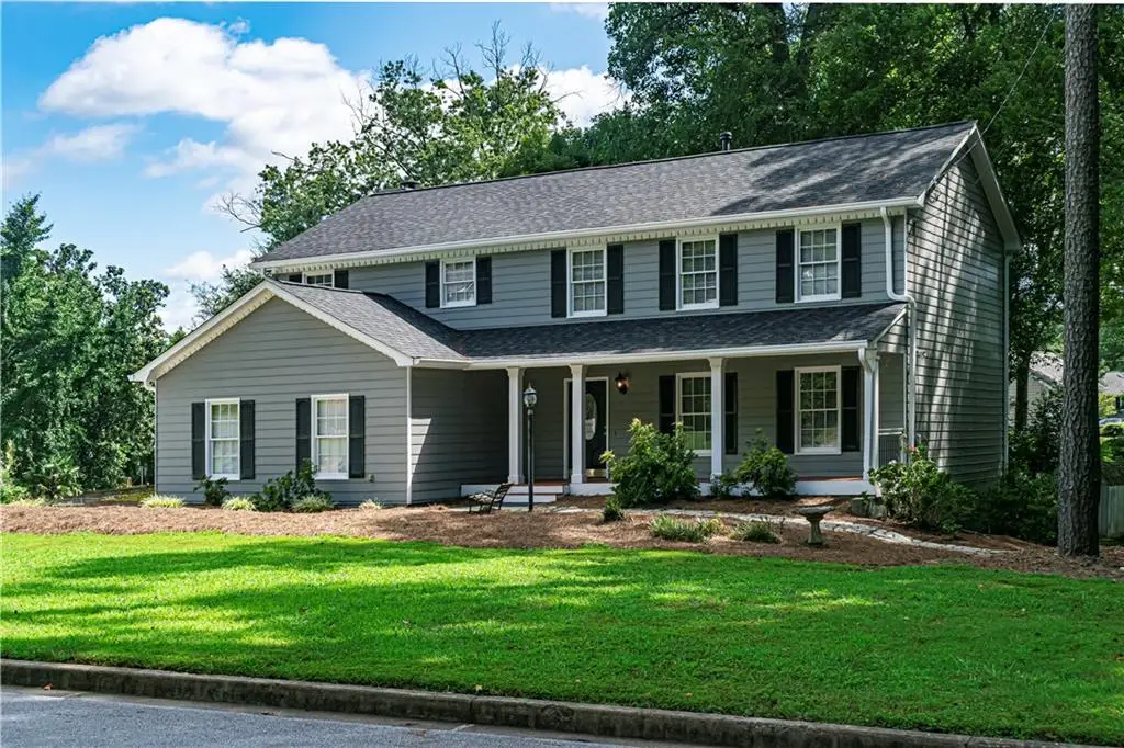 1043 Wash Lee Drive Sw, Lilburn, GA 30047 - Image #1