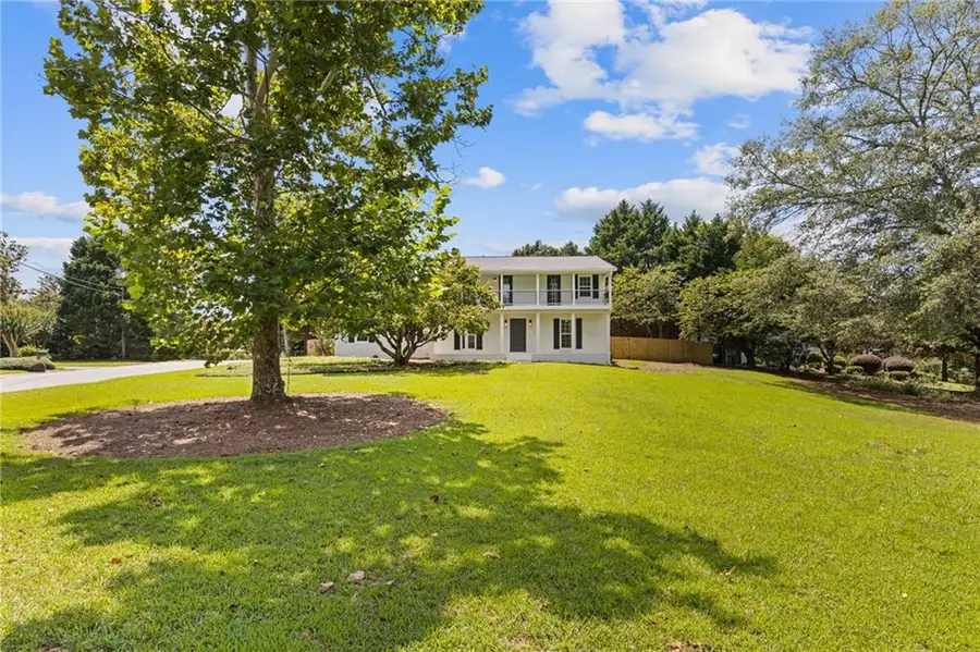 370 Stonebridge Trail, Roswell, GA 30075 - Image #3